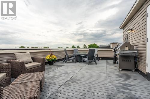 61 - 383 Dundas Street E, Hamilton (Waterdown), ON - Outdoor With Deck Patio Veranda With Exterior