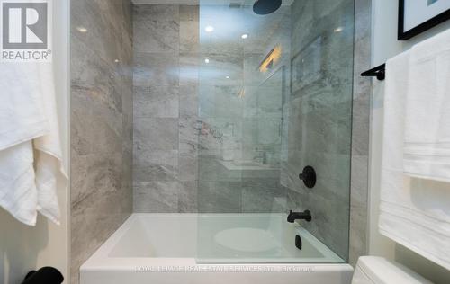 1502 - 1815 Yonge Street, Toronto (Mount Pleasant West), ON - Indoor Photo Showing Bathroom