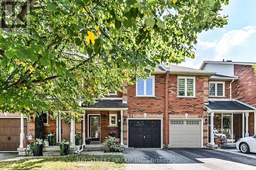 71 Silverdart Crescent, Richmond Hill, ON - Outdoor With Facade