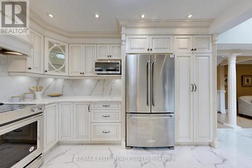 30 John Button Boulevard, Markham, ON - Indoor Photo Showing Kitchen