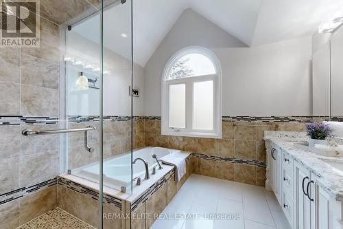 30 John Button Boulevard, Markham, ON - Indoor Photo Showing Bathroom