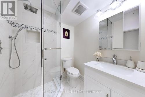 30 John Button Boulevard, Markham, ON - Indoor Photo Showing Bathroom