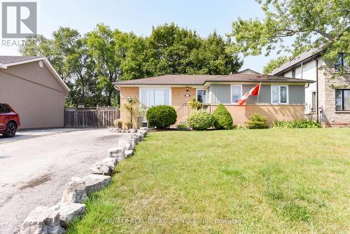 1363 Sheldon Avenue, Oakville (Bronte West), ON - Outdoor