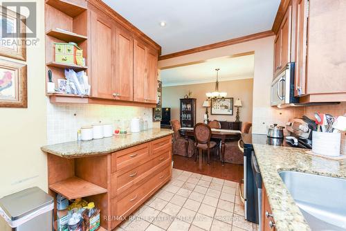 1363 Sheldon Avenue, Oakville (Bronte West), ON - Indoor Photo Showing Kitchen