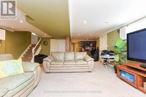 1363 Sheldon Avenue, Oakville (Bronte West), ON - Indoor Photo Showing Living Room