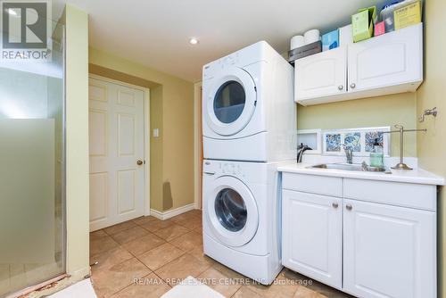 1363 Sheldon Avenue, Oakville (Bronte West), ON - Indoor Photo Showing Laundry Room