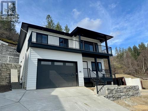 806 Cliff Avenue Unit# 107, Enderby, BC - Outdoor