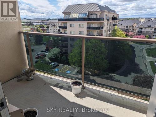 707 - 10 Dayspring Circle, Brampton (Goreway Drive Corridor), ON - Outdoor With Balcony With View