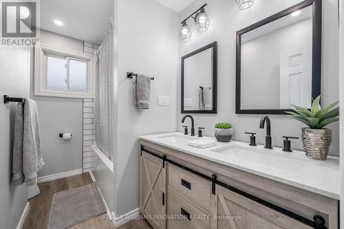 15 Miller Crescent, Norfolk, ON - Indoor Photo Showing Bathroom