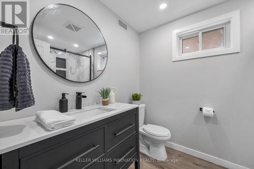 15 Miller Crescent, Norfolk, ON - Indoor Photo Showing Bathroom