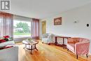 30 Tiverton Drive, Ottawa, ON  - Indoor Photo Showing Living Room 