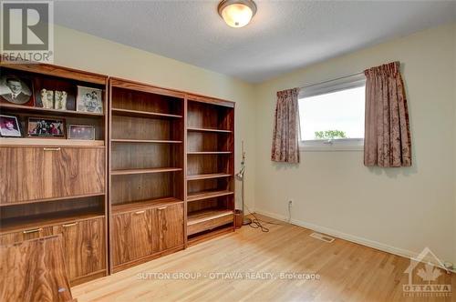 30 Tiverton Drive, Ottawa, ON - Indoor