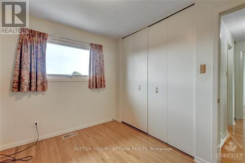 30 Tiverton Drive, Ottawa, ON - Indoor Photo Showing Other Room