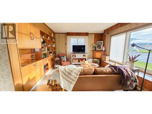 5 Wohler Street, Kitimat, BC - Indoor Photo Showing Living Room