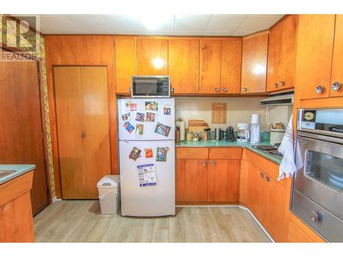 5 Wohler Street, Kitimat, BC - Indoor Photo Showing Kitchen