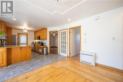 65 Keats Drive, Woodstock, ON - Indoor Photo Showing Kitchen