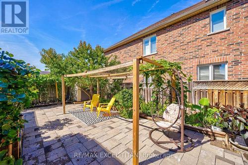 498 Thomas Slee Drive, Kitchener, ON 