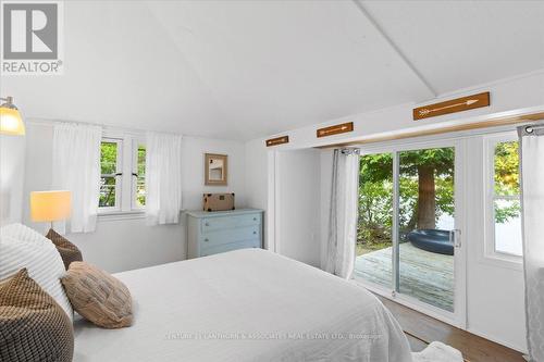 108 Oak Lake Road, Quinte West, ON - Indoor Photo Showing Bedroom