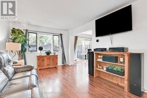 192 Morris Street, Carleton Place, ON - Indoor Photo Showing Living Room