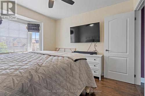 84 Bathgate Crescent, Clarington (Courtice), ON - Indoor Photo Showing Bedroom