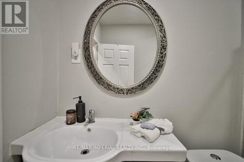 43 Meadowview Avenue, Markham, ON - Indoor Photo Showing Bathroom