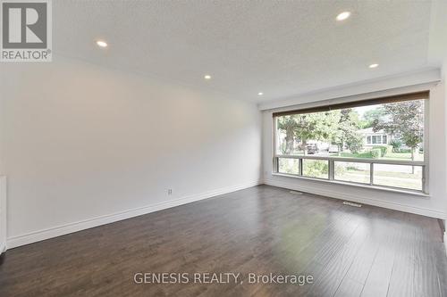 33 Holcolm Road, Toronto (Willowdale West), ON - Indoor Photo Showing Other Room