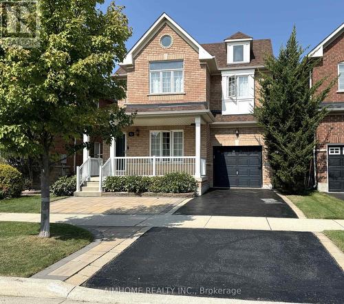 92 Barnwood Drive, Richmond Hill, ON - Outdoor With Deck Patio Veranda With Facade