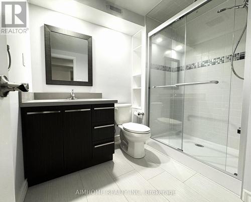 92 Barnwood Drive, Richmond Hill, ON - Indoor Photo Showing Bathroom