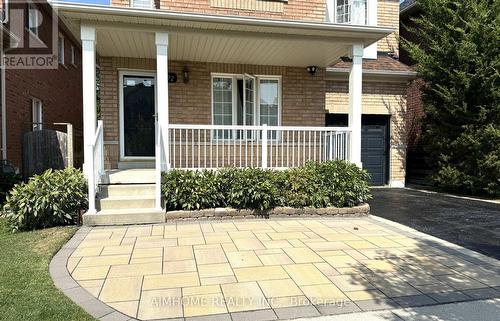 92 Barnwood Drive, Richmond Hill, ON - Outdoor With Deck Patio Veranda