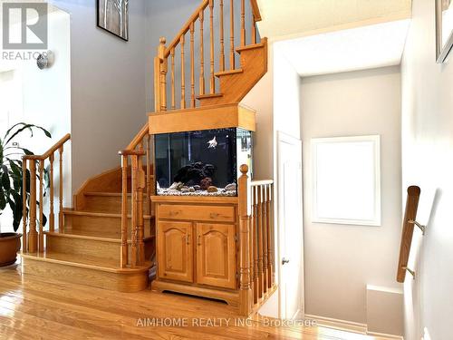 92 Barnwood Drive, Richmond Hill, ON - Indoor Photo Showing Other Room