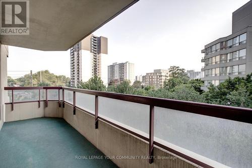 404 - 91 Townsgate Drive, Vaughan, ON - Outdoor With Balcony With Exterior