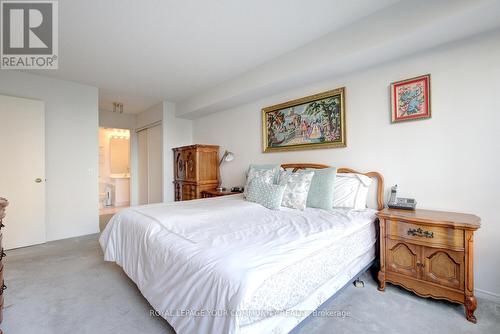 404 - 91 Townsgate Drive, Vaughan, ON - Indoor Photo Showing Bedroom