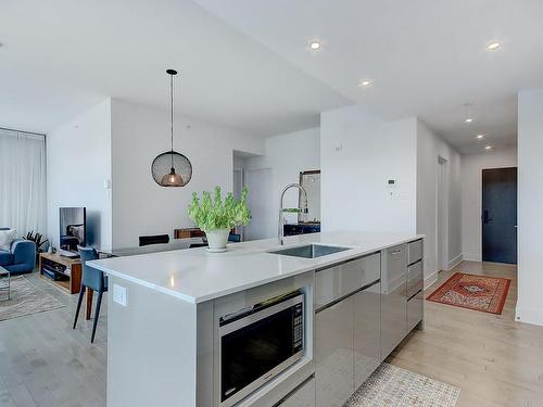 Kitchen - 514-2175 Rue St-Patrick, Montréal (Le Sud-Ouest), QC - Indoor Photo Showing Kitchen With Upgraded Kitchen