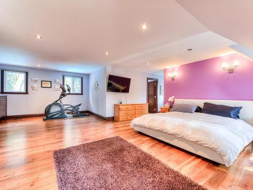 Master bedroom - 107 Av. De Charente, Saint-Lambert, QC - Indoor Photo Showing Bedroom