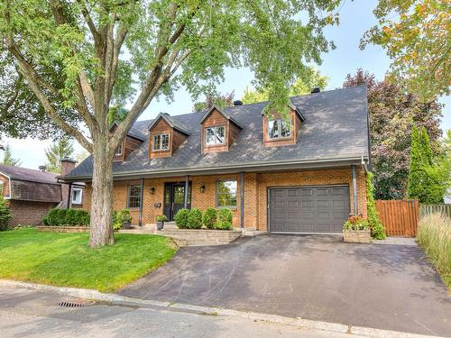 Frontage - 107 Av. De Charente, Saint-Lambert, QC - Outdoor With Facade