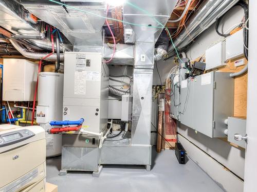 Storage - 107 Av. De Charente, Saint-Lambert, QC - Indoor Photo Showing Basement