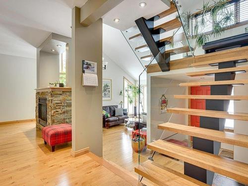 Staircase - 56 Rue Du Domaine-De-La-Marquise, Saint-Sauveur, QC - Indoor Photo Showing Other Room