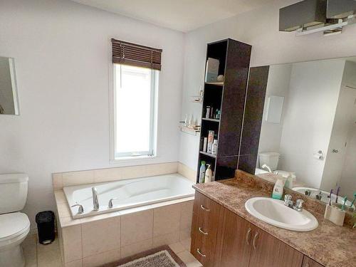 Dwelling - 1355  - 1361 Rue P.-A.-Gouin, Trois-Rivières, QC - Indoor Photo Showing Bathroom