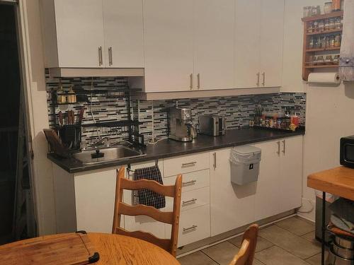 Cuisine - 5493  - 5497 9E Avenue, Montréal (Rosemont/La Petite-Patrie), QC - Indoor Photo Showing Kitchen With Double Sink