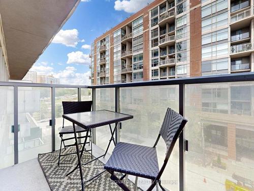 411-1815 Yonge St, Toronto, ON - Outdoor With Balcony