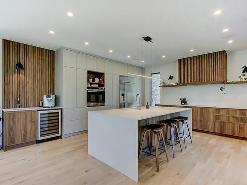 Kitchen - 2048 Rue Des Cèdres, Saint-Bruno-De-Montarville, QC - Indoor Photo Showing Kitchen With Upgraded Kitchen