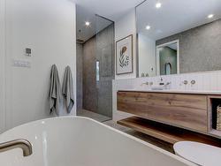 Ensuite bathroom - 