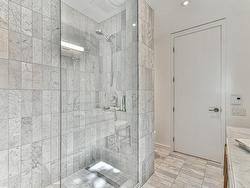 Ensuite bathroom - 