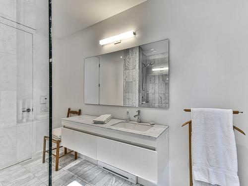 Ensuite bathroom - 77 Ch. Godefroy, Sainte-Anne-Des-Lacs, QC 