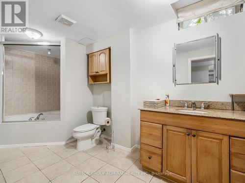 1968 Annecca Street, Innisfil (Alcona), ON - Indoor Photo Showing Bathroom