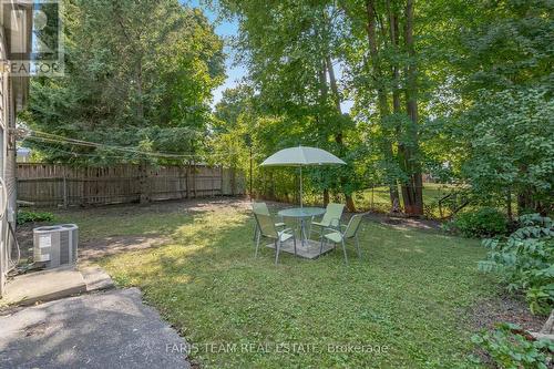 20 Newton Street, Barrie (City Centre), ON - Outdoor With Backyard