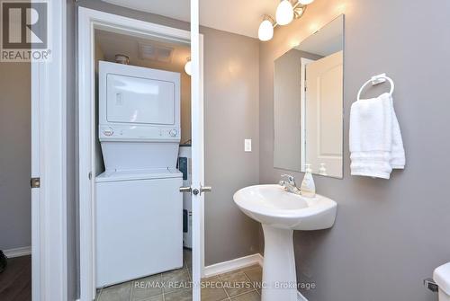 7 - 15 Cheltenham Road, Barrie, ON - Indoor