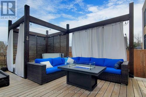 1086 Gardner Avenue, Mississauga, ON - Outdoor With Deck Patio Veranda With Exterior