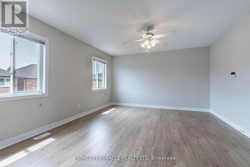 1028 Cumming Boulevard, Milton (Clarke), ON - Indoor Photo Showing Other Room