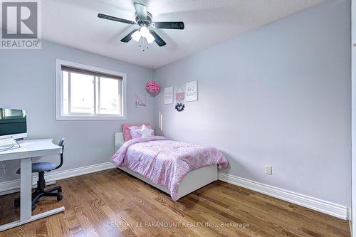 17 Sheringham Street S, Brampton, ON - Indoor Photo Showing Bedroom